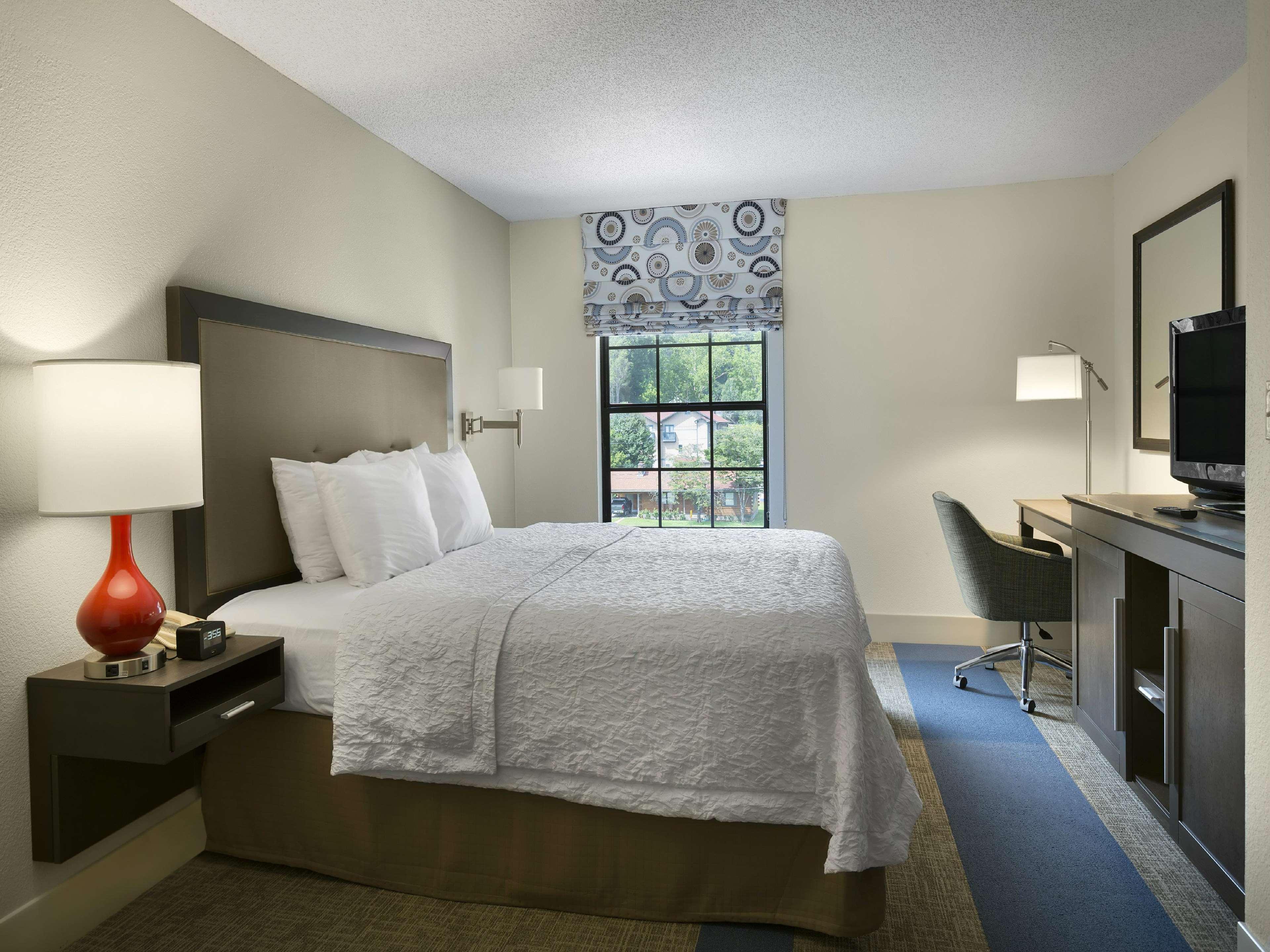 Hampton Inn Helen Eksteriør bilde